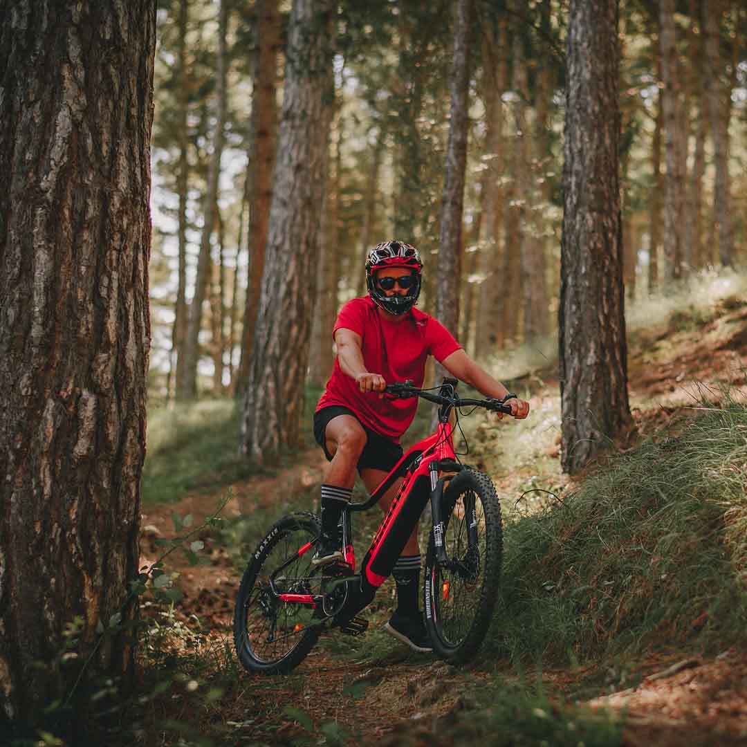 Urbanbiker Dakota Plus | Mountainbike E-Bike | Mittelmotor | 160KM Reichweite